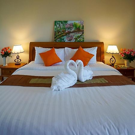 Laph Kham House Aparthotel Чиангмай Екстериор снимка