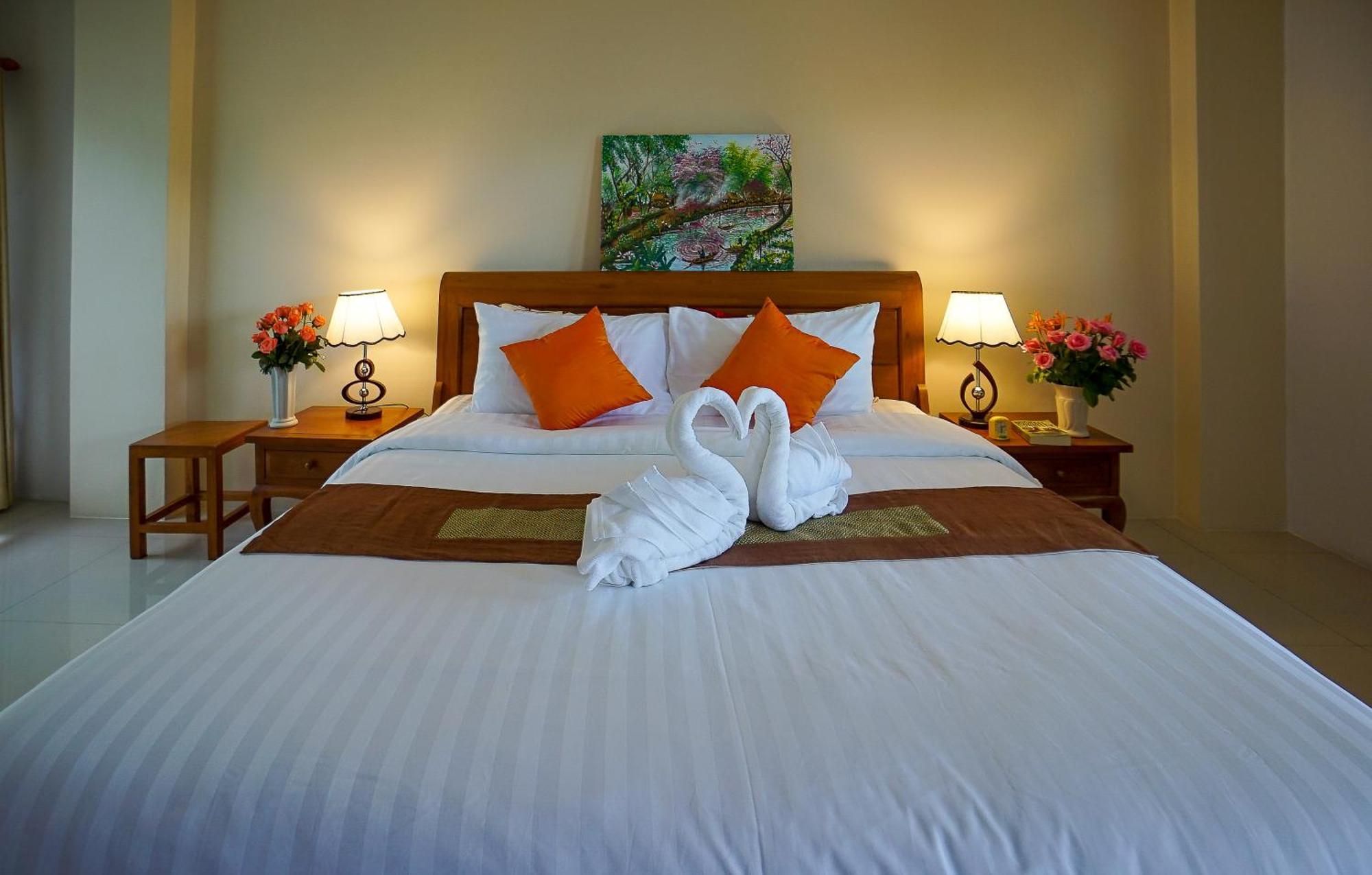 Laph Kham House Aparthotel Чиангмай Екстериор снимка