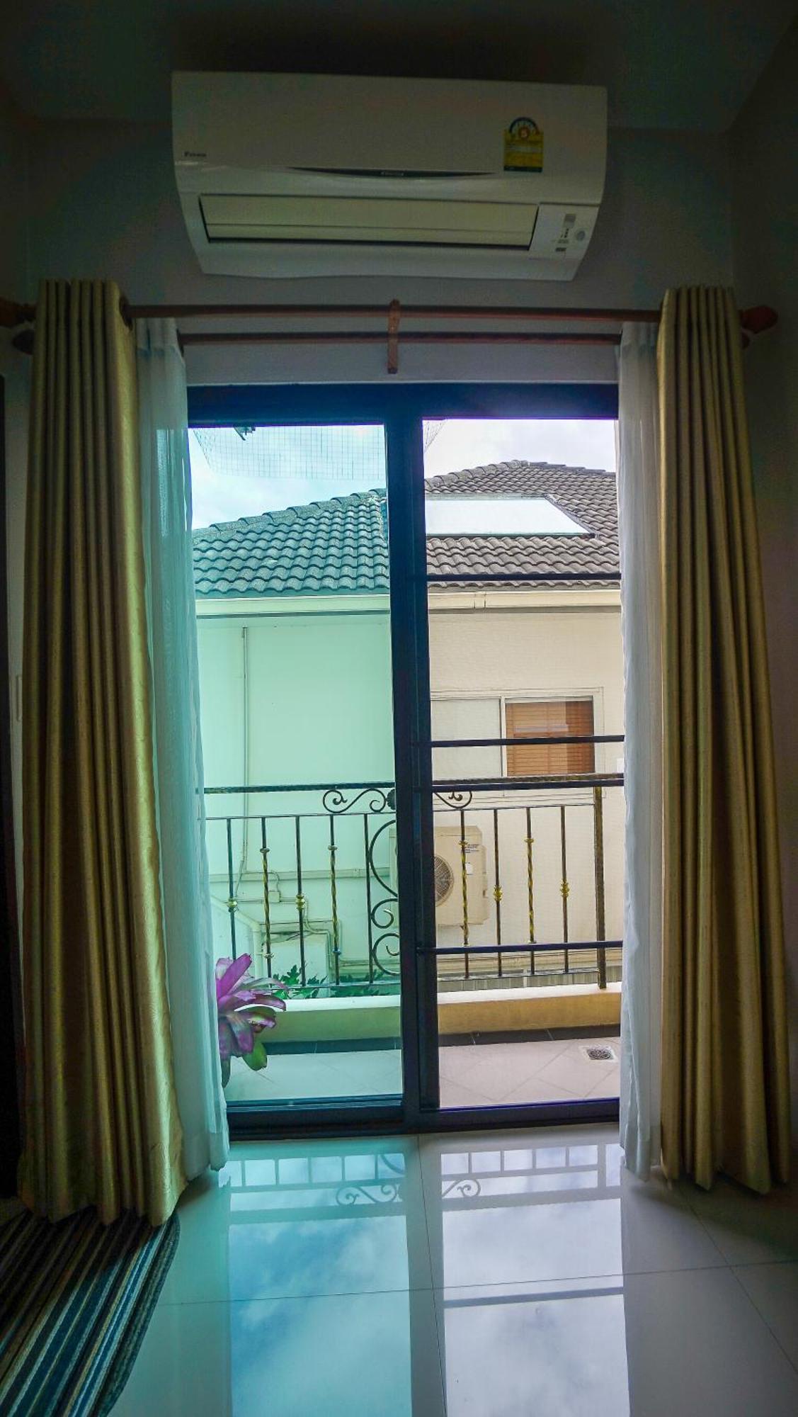 Laph Kham House Aparthotel Чиангмай Екстериор снимка