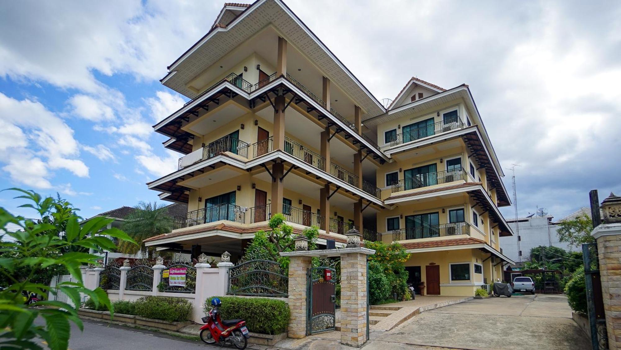 Laph Kham House Aparthotel Чиангмай Екстериор снимка