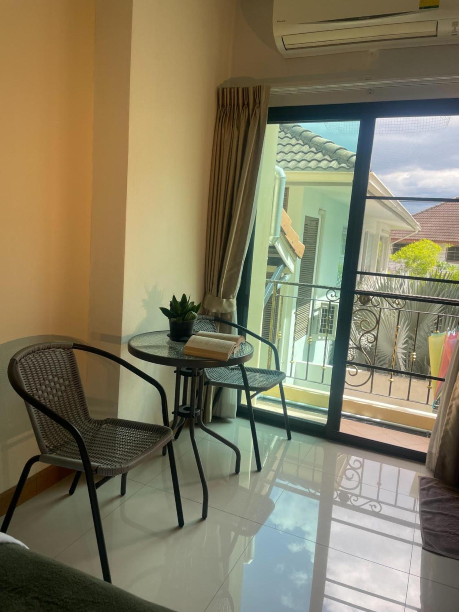 Laph Kham House Aparthotel Чиангмай Екстериор снимка