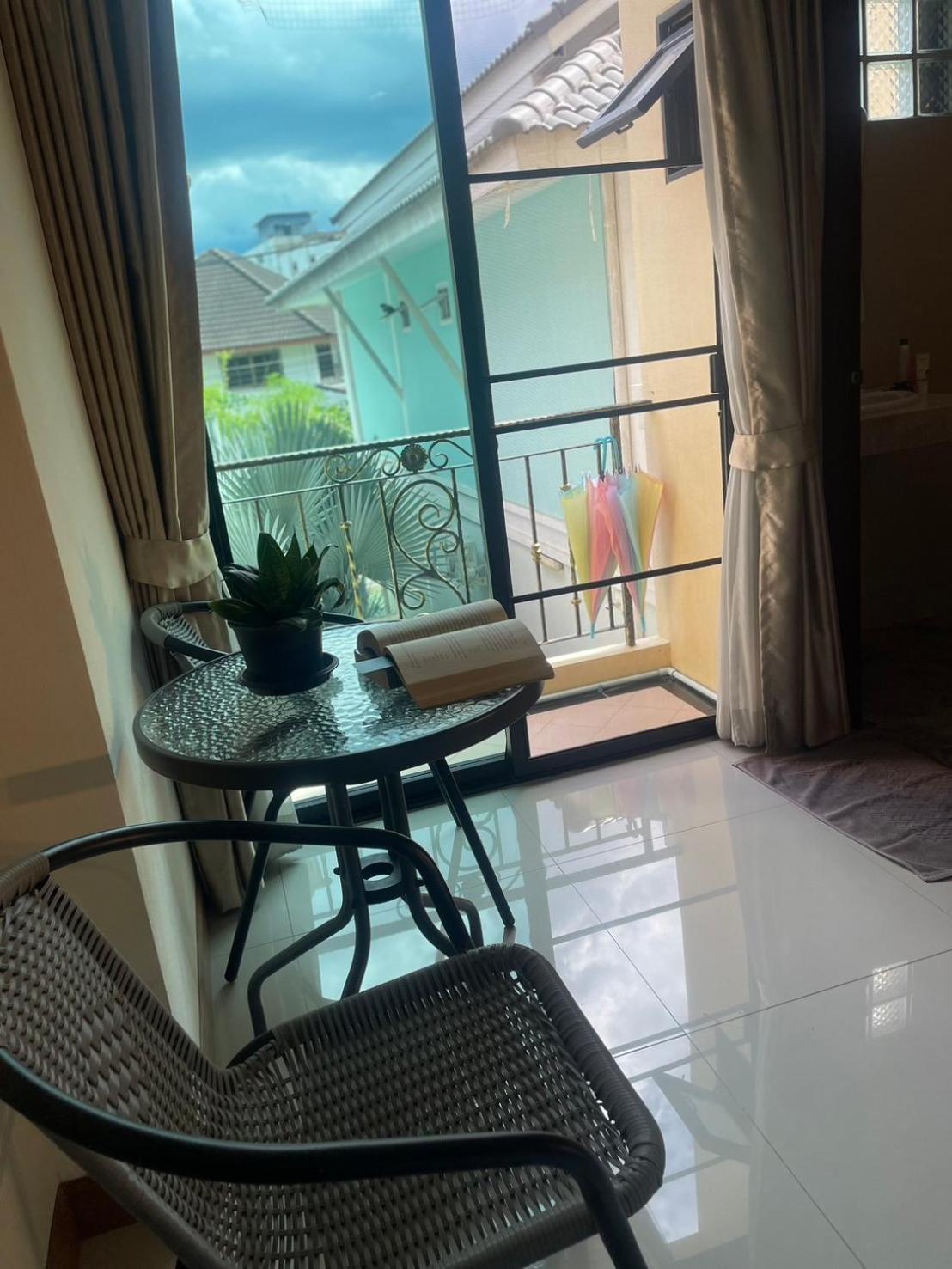 Laph Kham House Aparthotel Чиангмай Екстериор снимка